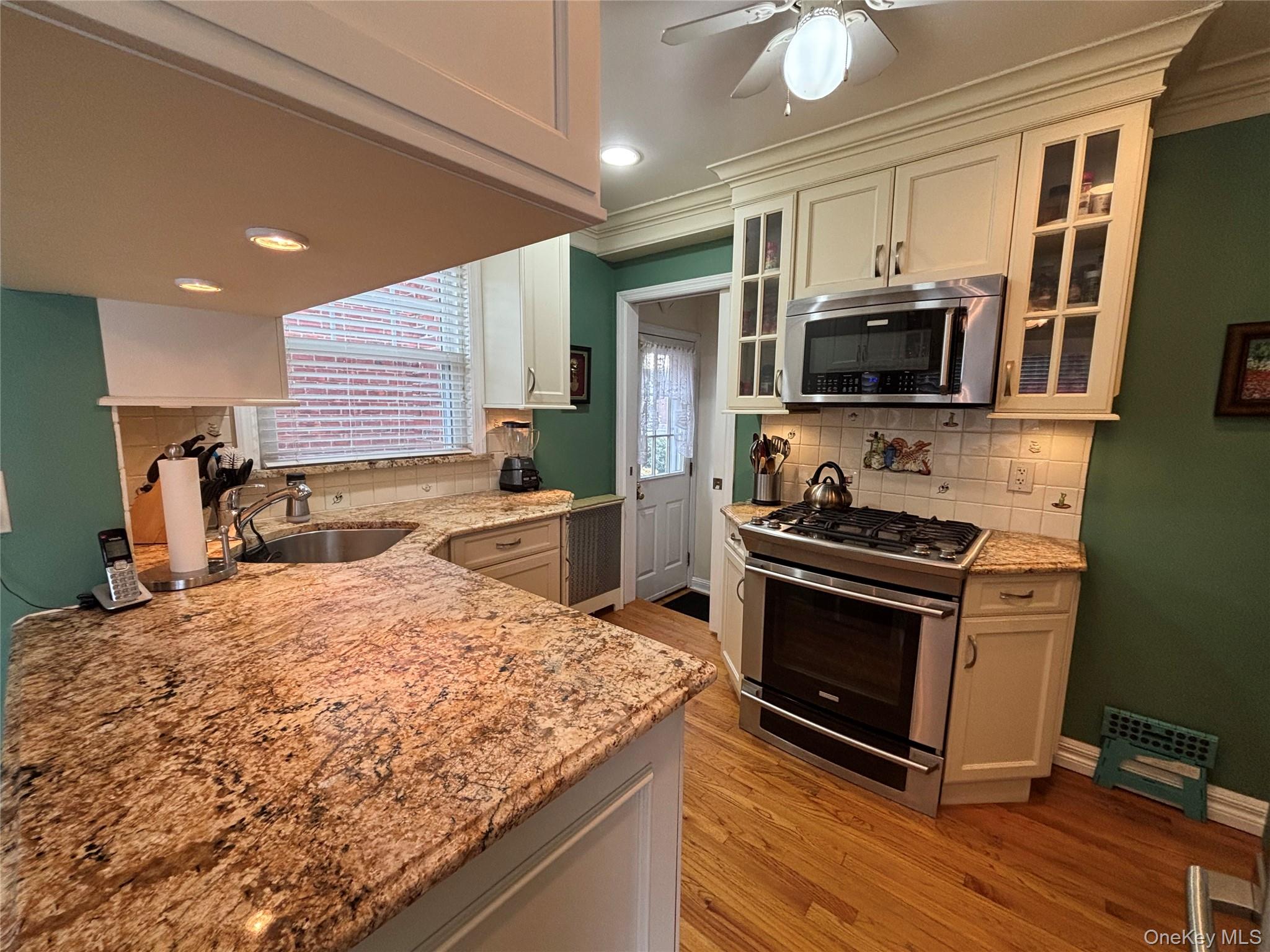 #13 photo, 62 Poppy Avenue, Franklin Square , NY 11010