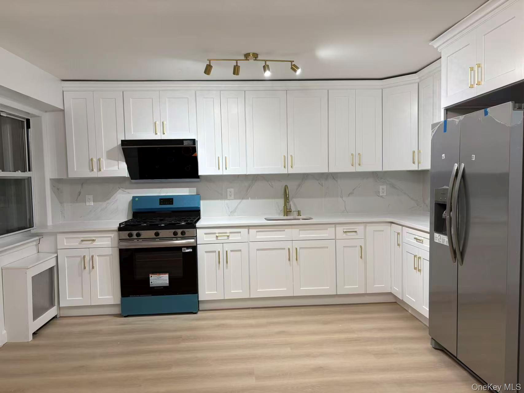 #6 photo, 58-15 205TH Street, Bayside , NY 11364