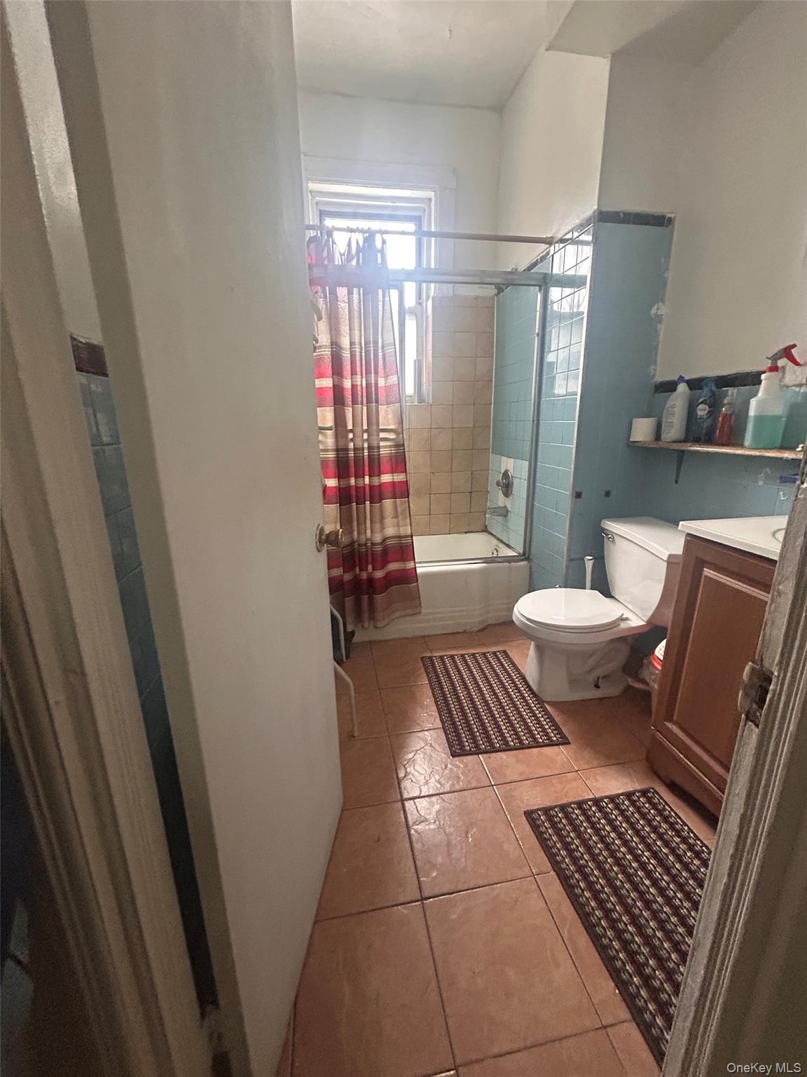 #7 photo, 42-34 Ithaca Street, קווינס Elmhurst , NY 11373