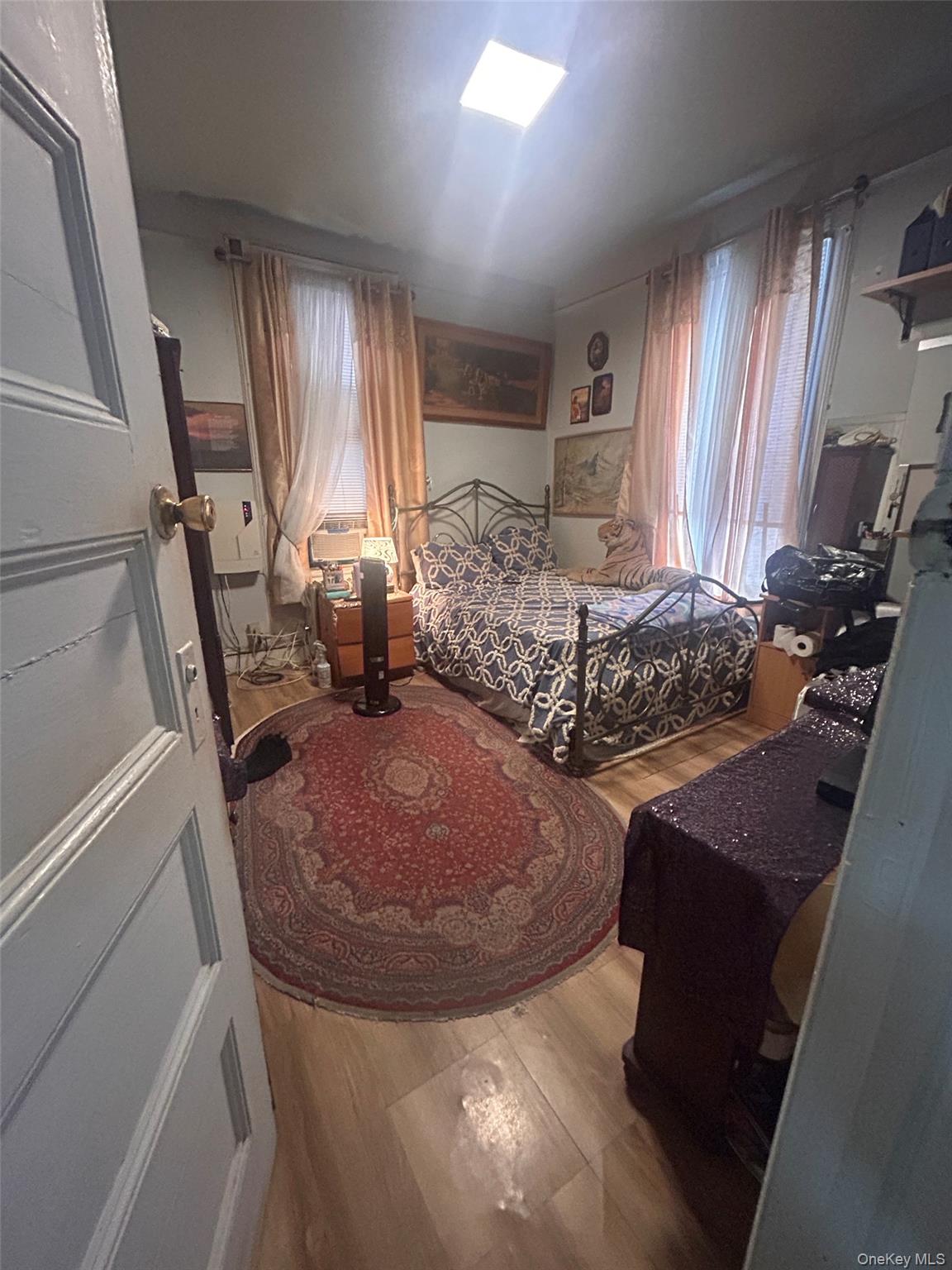 #8 photo, 42-34 Ithaca Street, קווינס Elmhurst , NY 11373