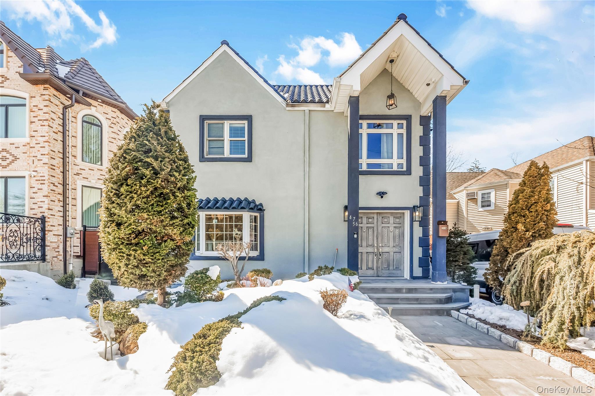 #1 photo, 47-56 Glenwood Street, कुईंस Little Neck , NY 11362