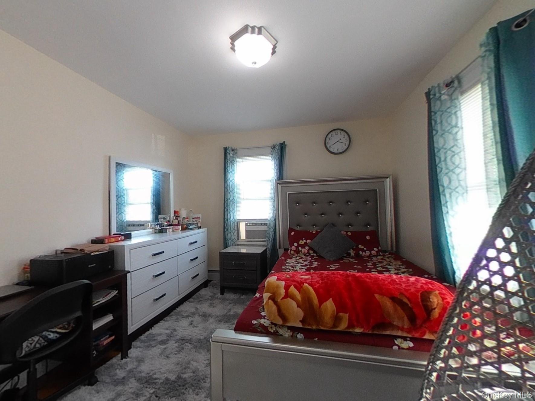 #16 photo, 9915 202nd Street, Куинс ‖ Hollis , NY 11423