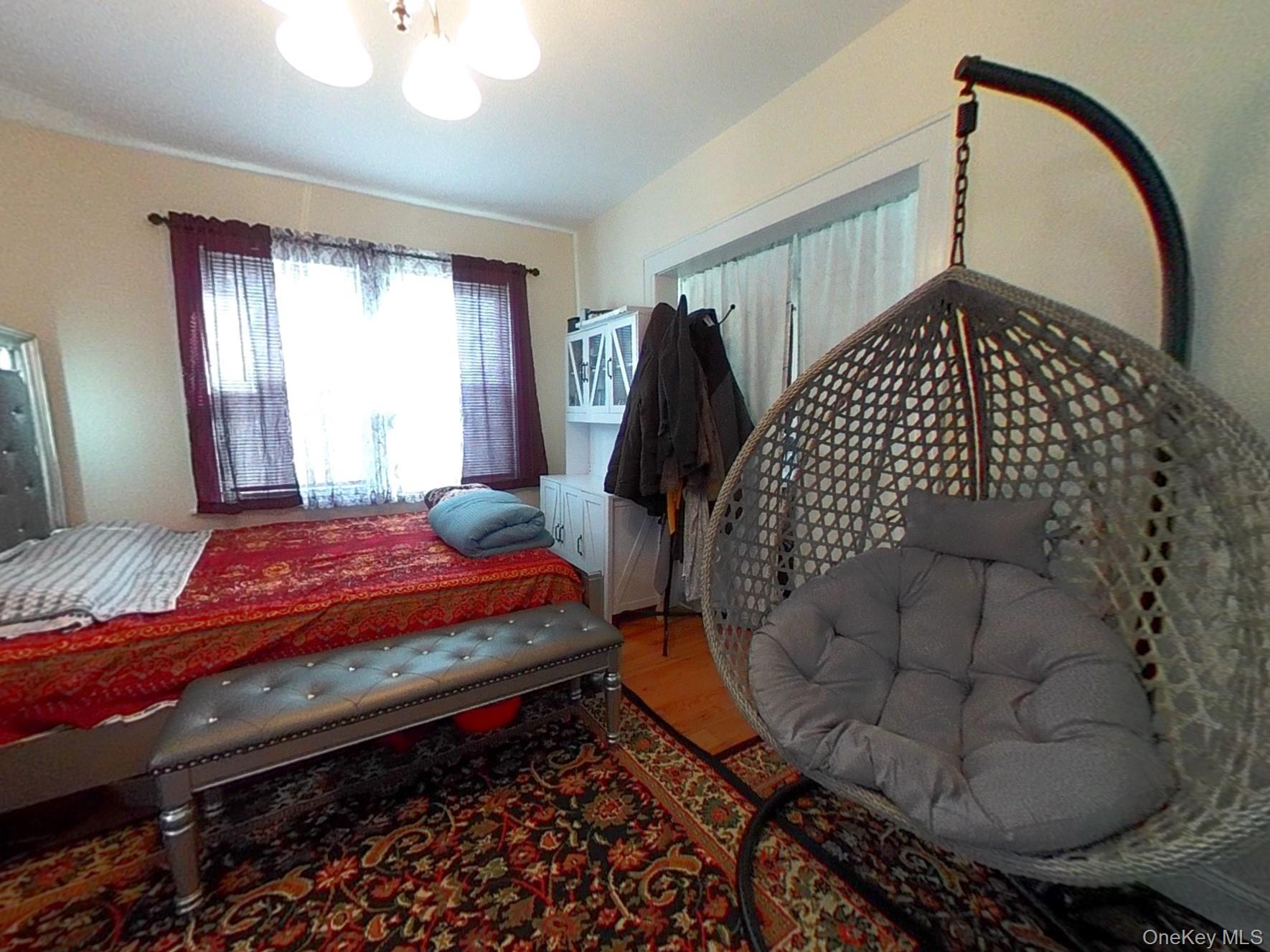 #8 photo, 9915 202nd Street, Куинс ‖ Hollis , NY 11423