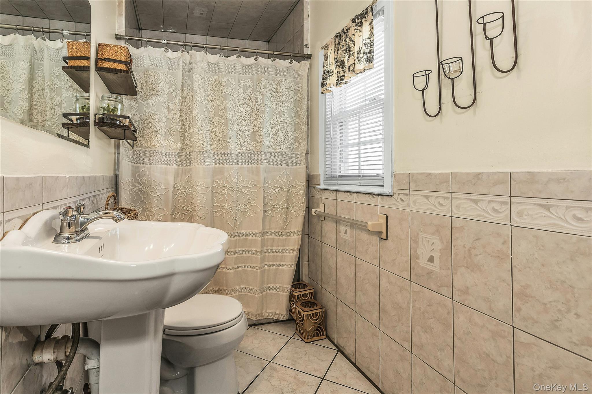 #9 photo, 36 Amethyst Street, Elmont , NY 11003