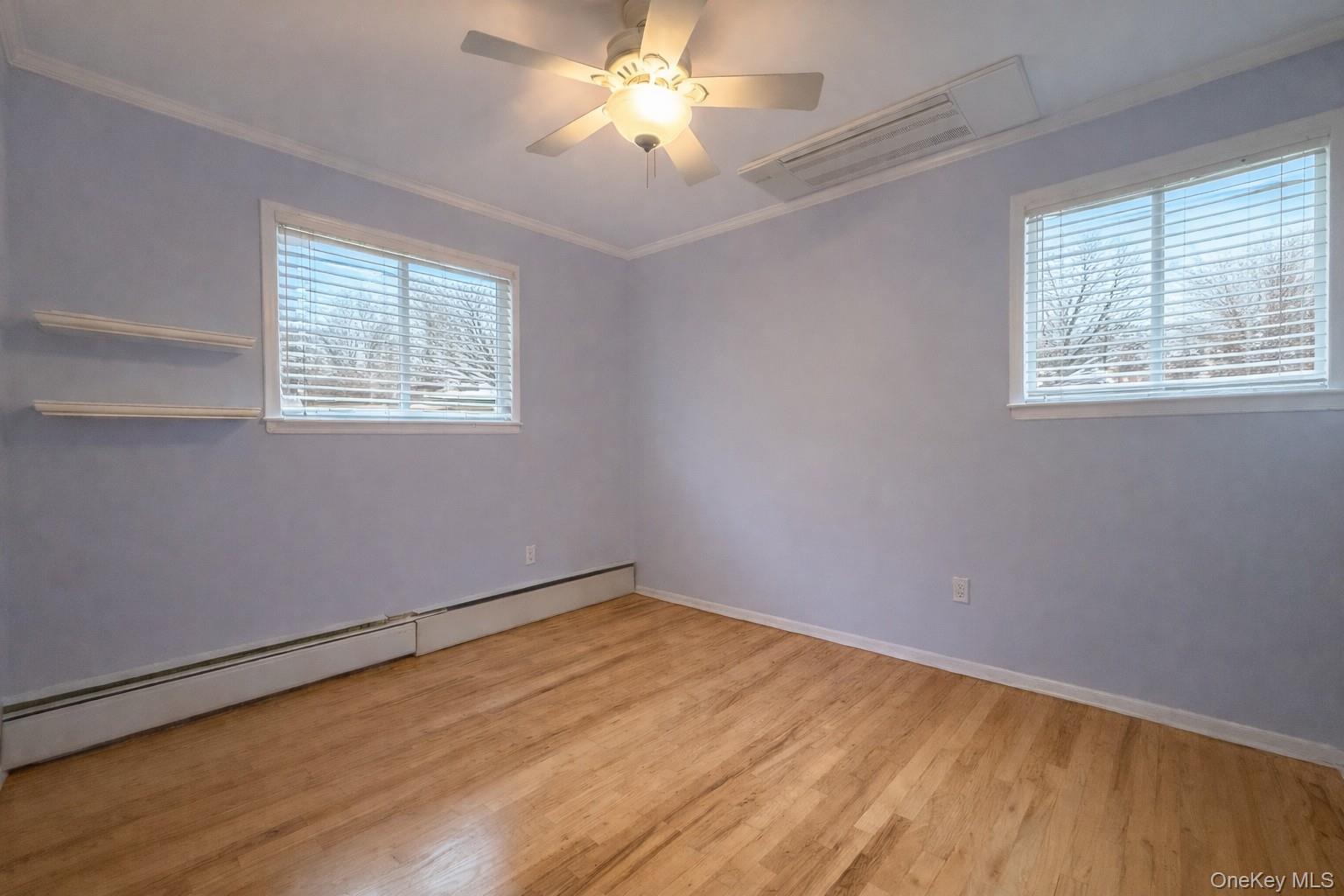 #9 photo, 9 Columbine Avenue, Islip , NY 11751