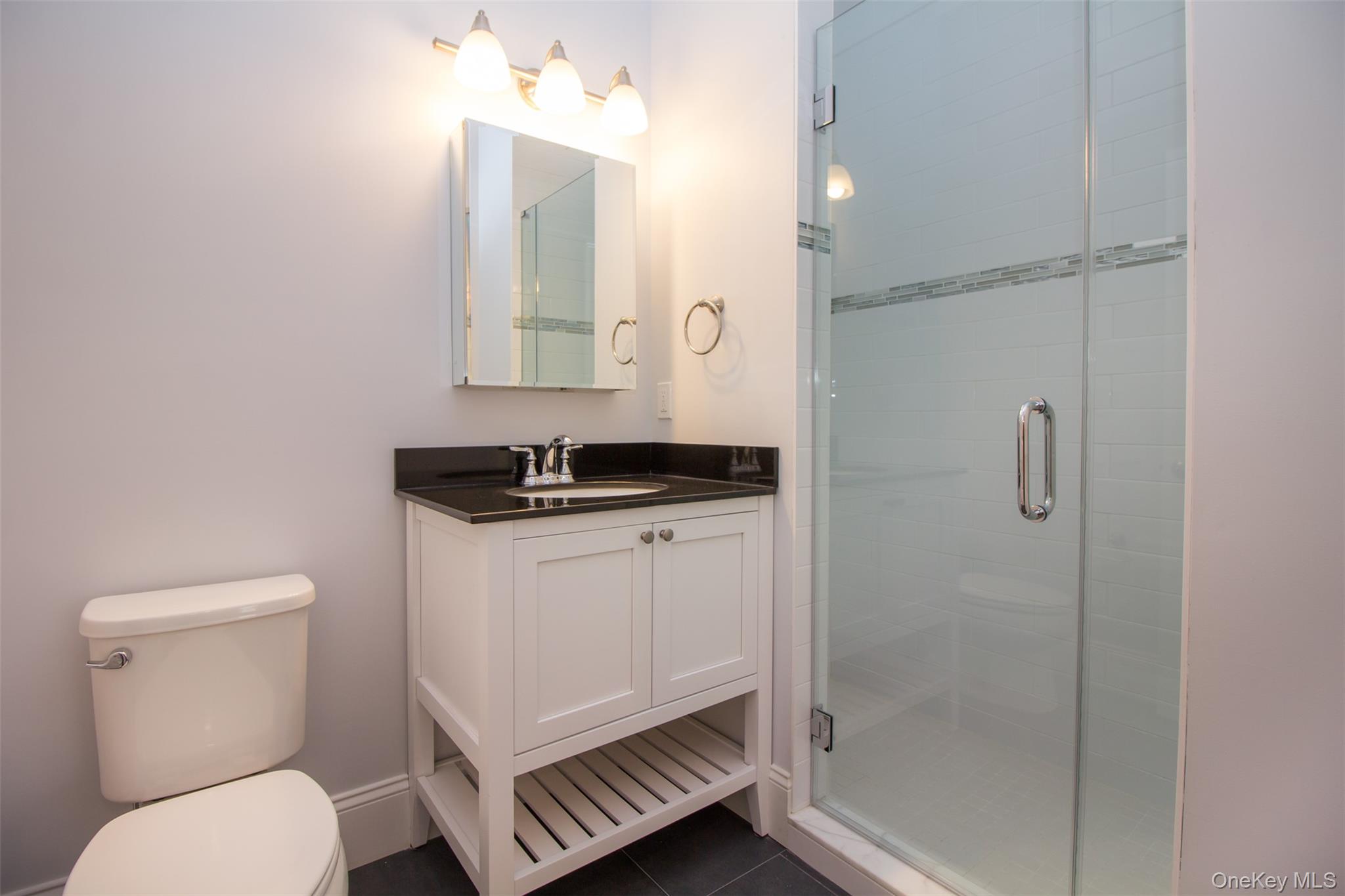 #9 photo, 41 - 3C Green Street, Саффолк ‖ Huntington , NY 11743