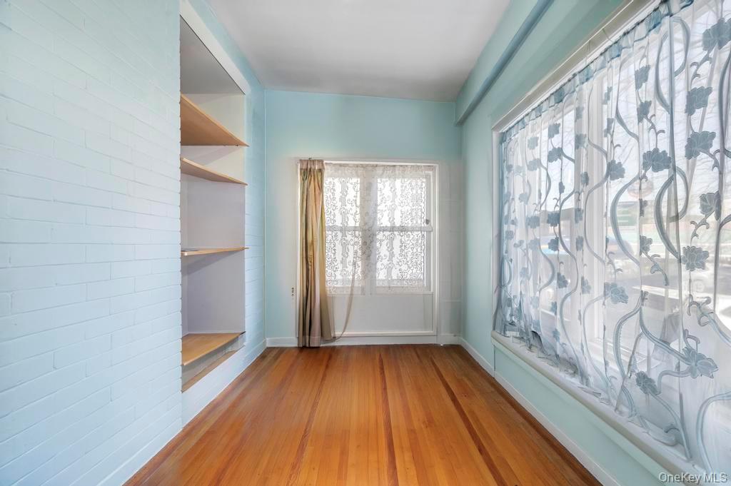 #19 photo, 6144 Eliot Avenue, Middle Village , NY 11379