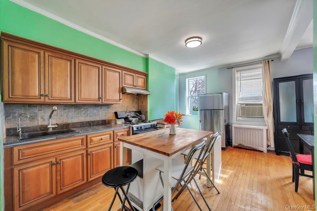 #8 photo, 6144 Eliot Avenue, Middle Village , NY 11379