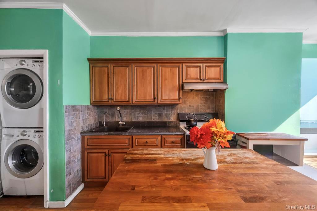 #9 photo, 6144 Eliot Avenue, Middle Village , NY 11379