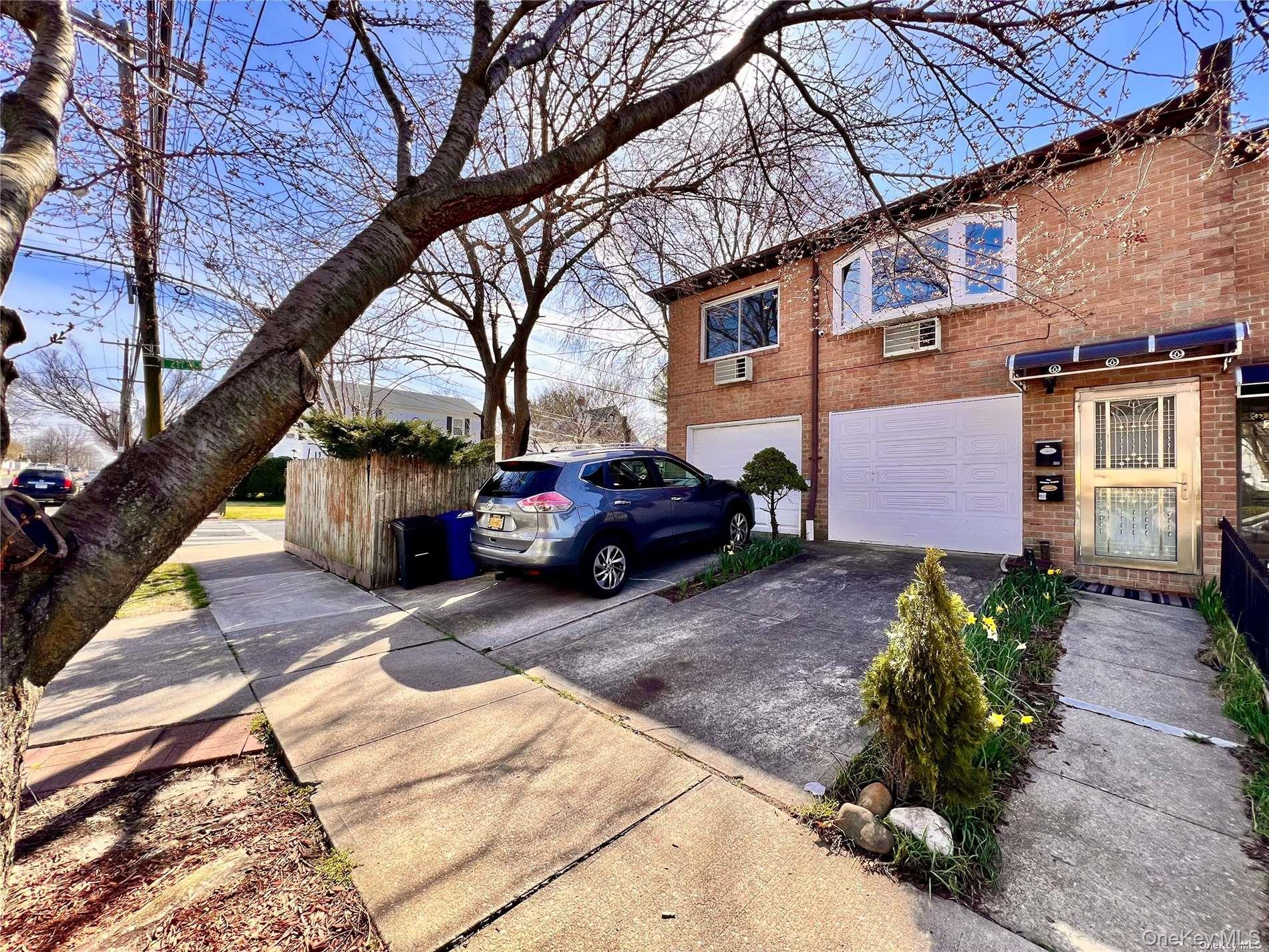 #3 photo, 21618 39th Avenue, Bayside , NY 11361