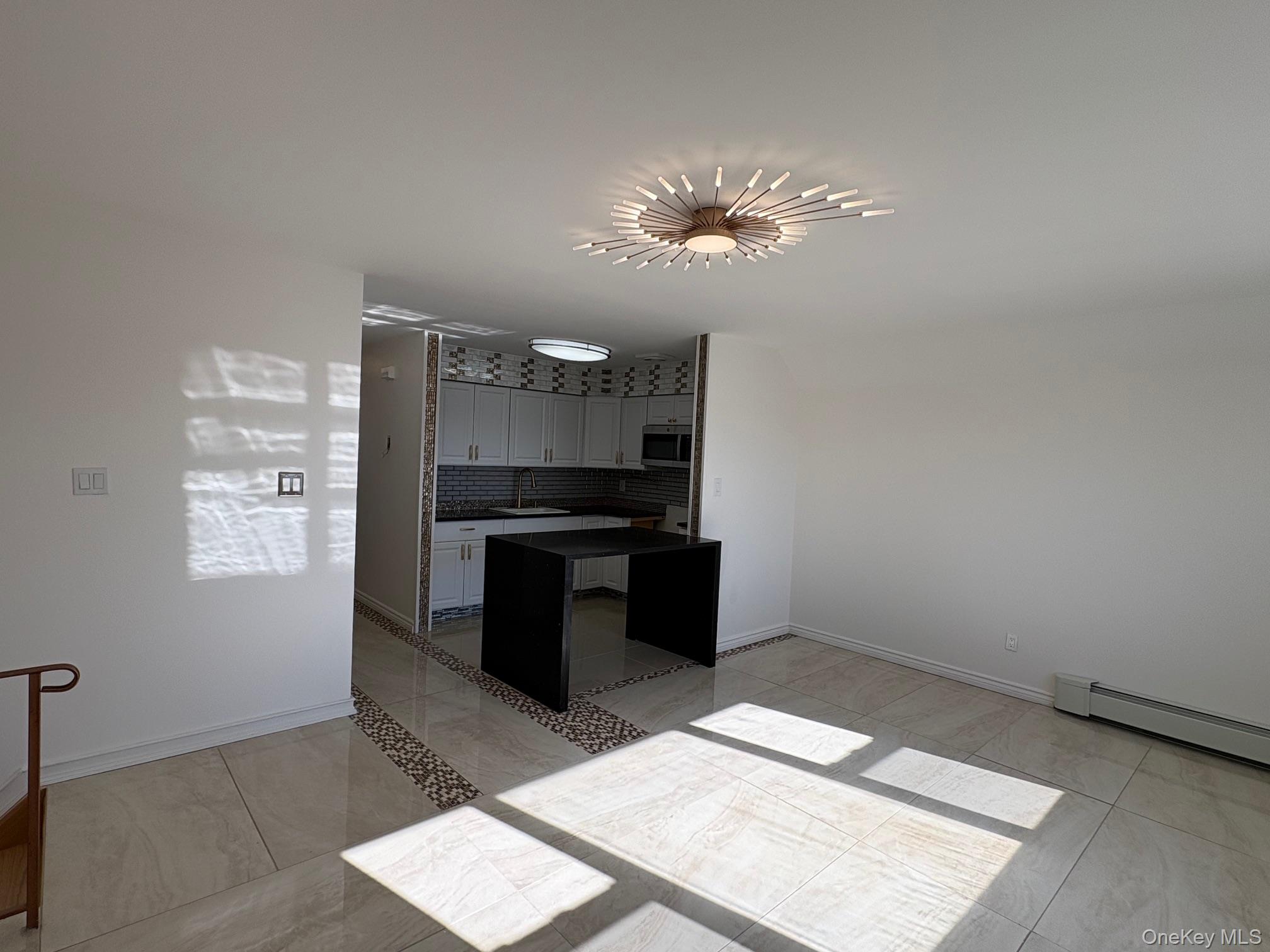 #10 photo, 114-07 159th Street, קווינס Jamaica , NY 11434