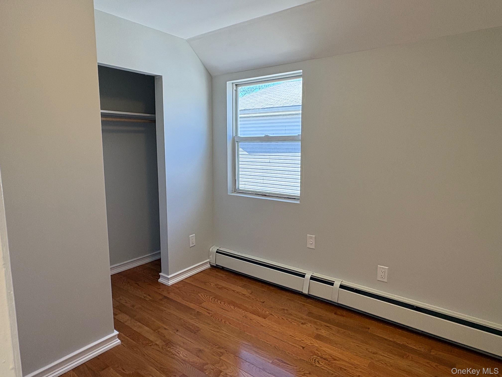 #18 photo, 114-07 159th Street, קווינס Jamaica , NY 11434