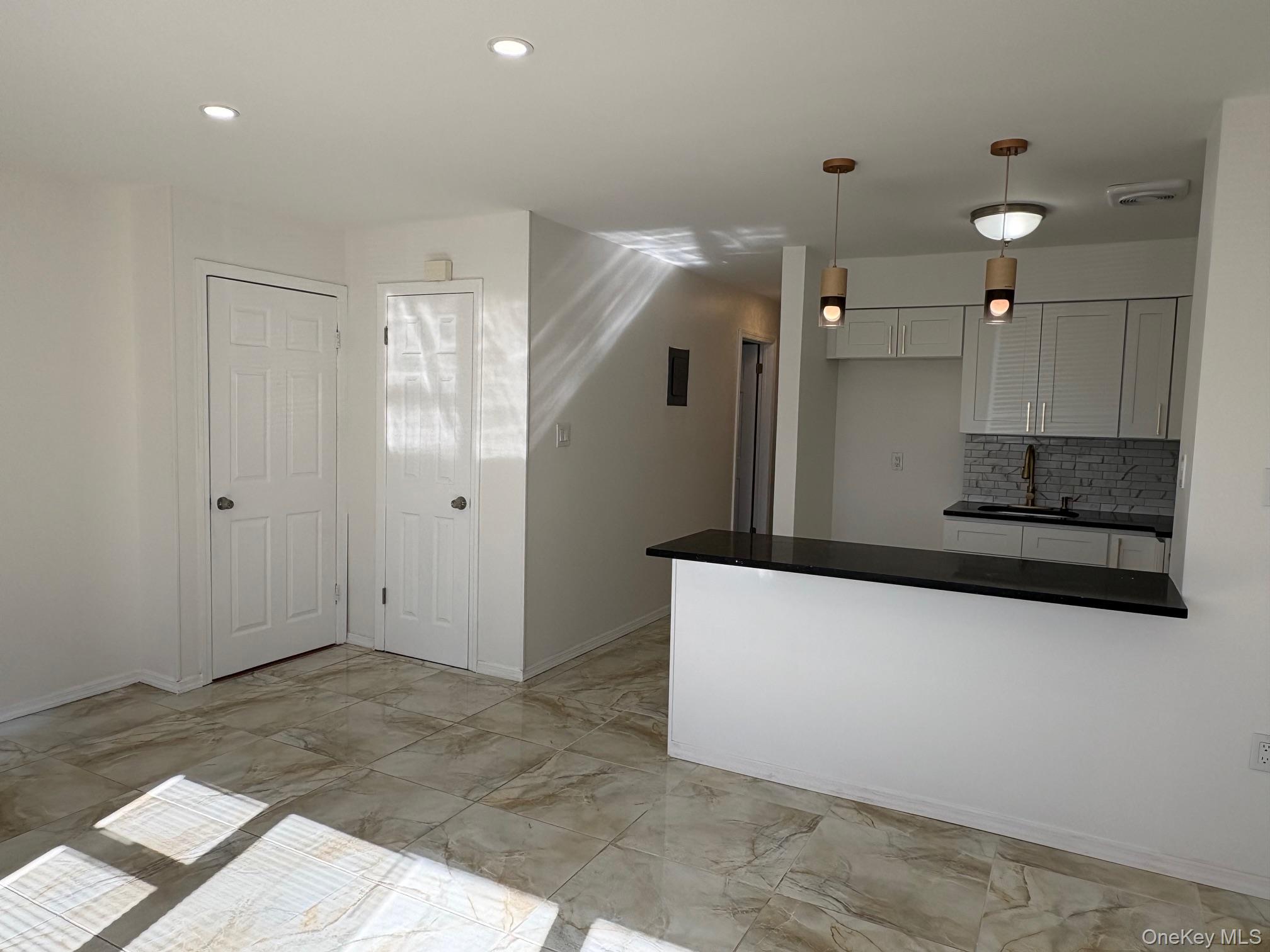 #2 photo, 114-07 159th Street, קווינס Jamaica , NY 11434