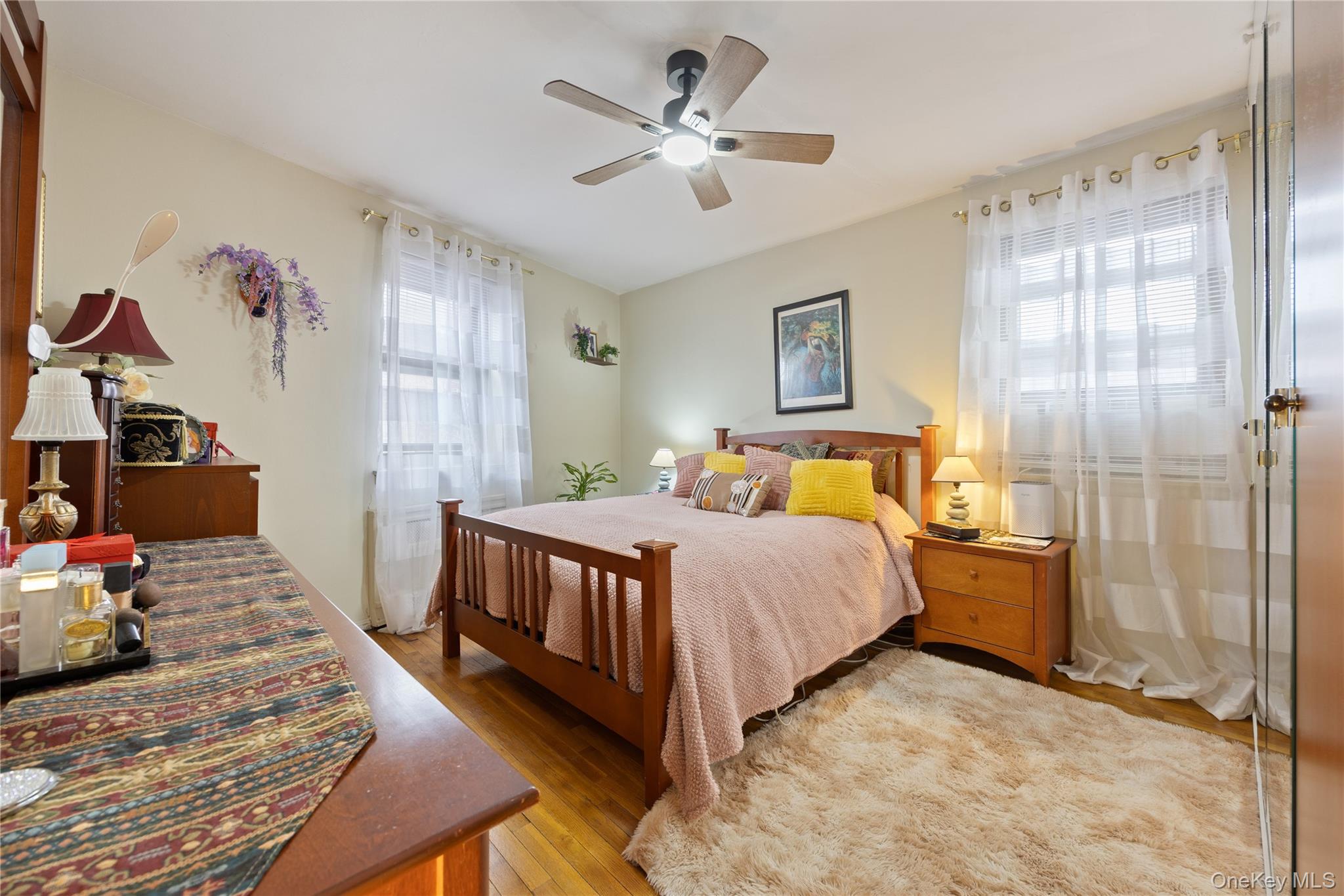 #13 photo, 139-05 85th Drive, Куинс ‖ Briarwood , NY 11435