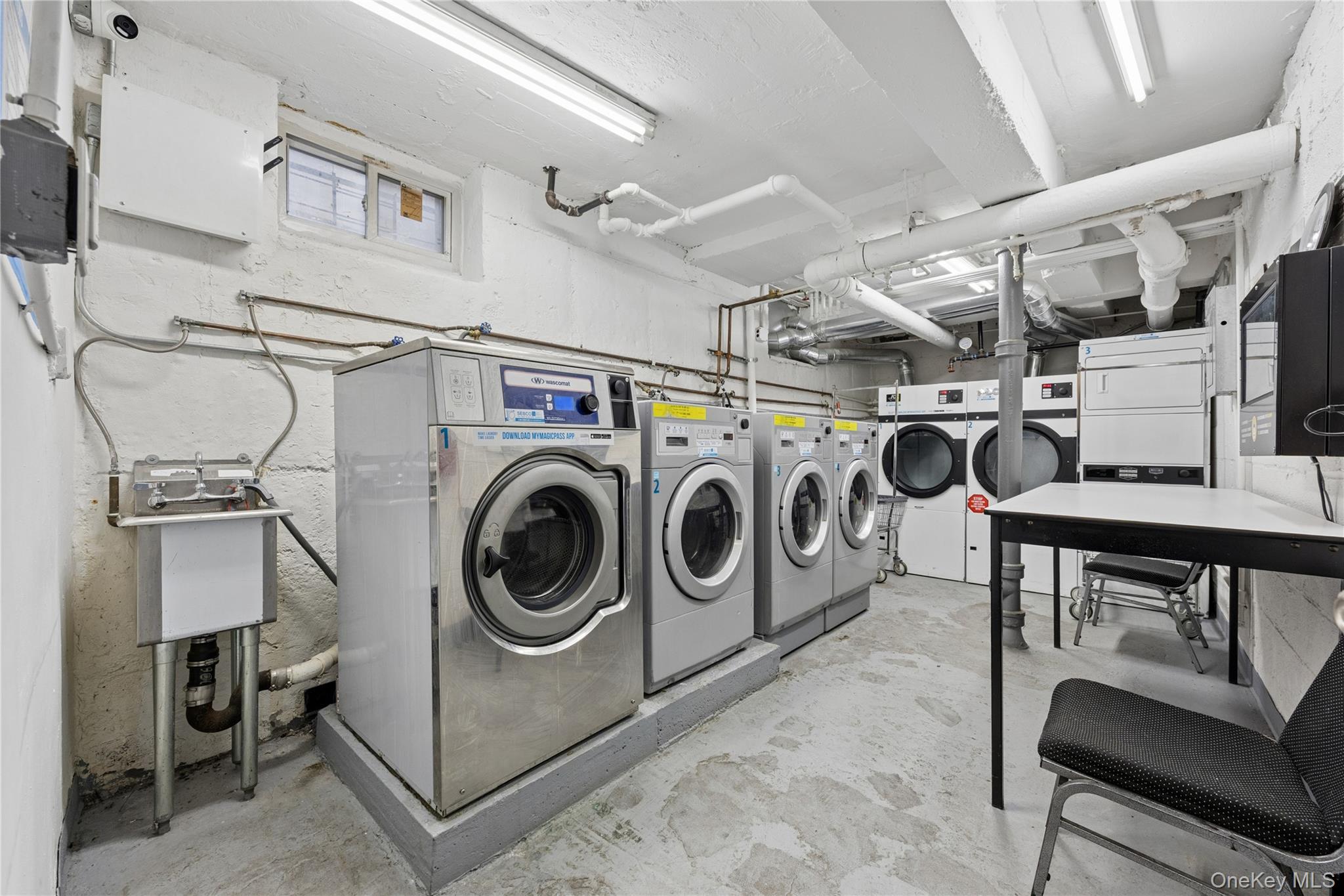 #16 photo, 139-05 85th Drive, Куинс ‖ Briarwood , NY 11435