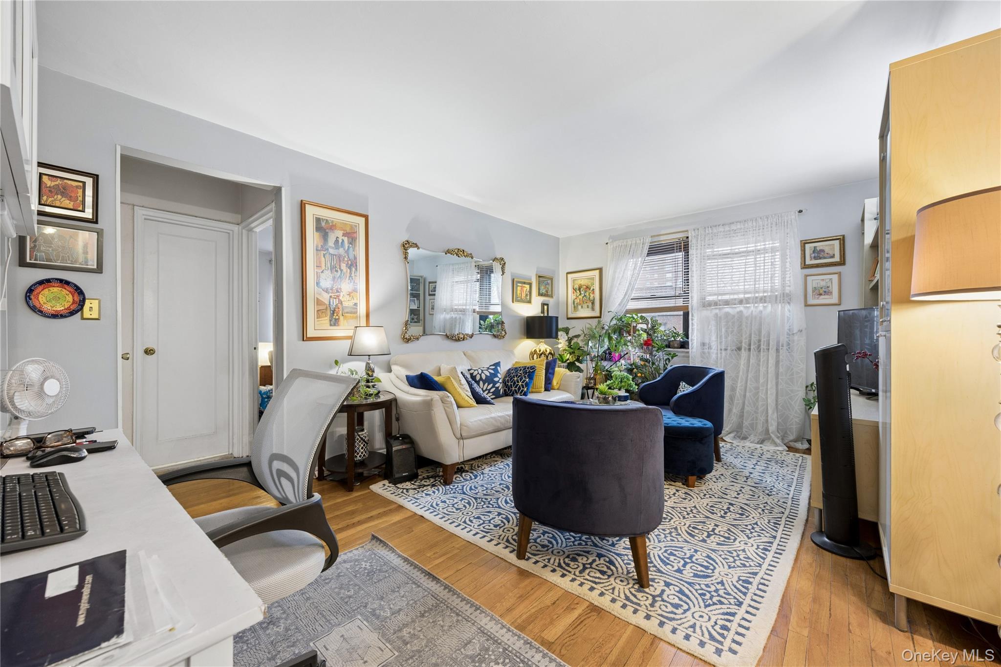 #5 photo, 139-05 85th Drive, Куинс ‖ Briarwood , NY 11435