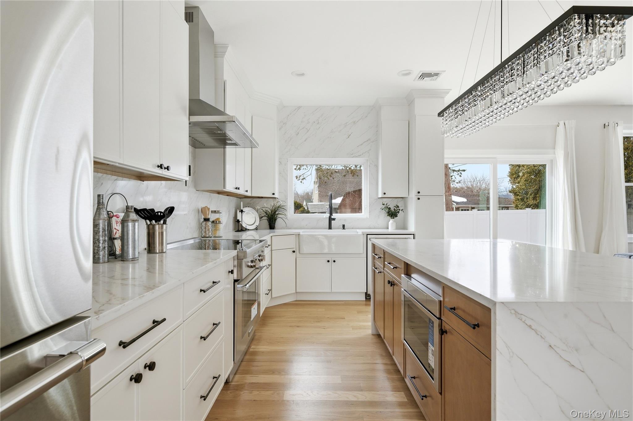 #11 photo, 19 Arrow Lane, Hicksville , NY 11801