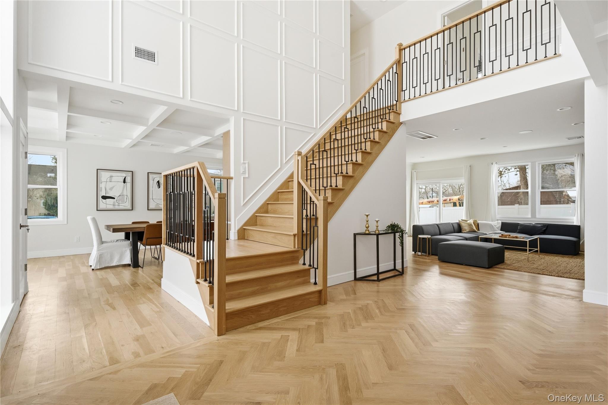 #4 photo, 19 Arrow Lane, Hicksville , NY 11801