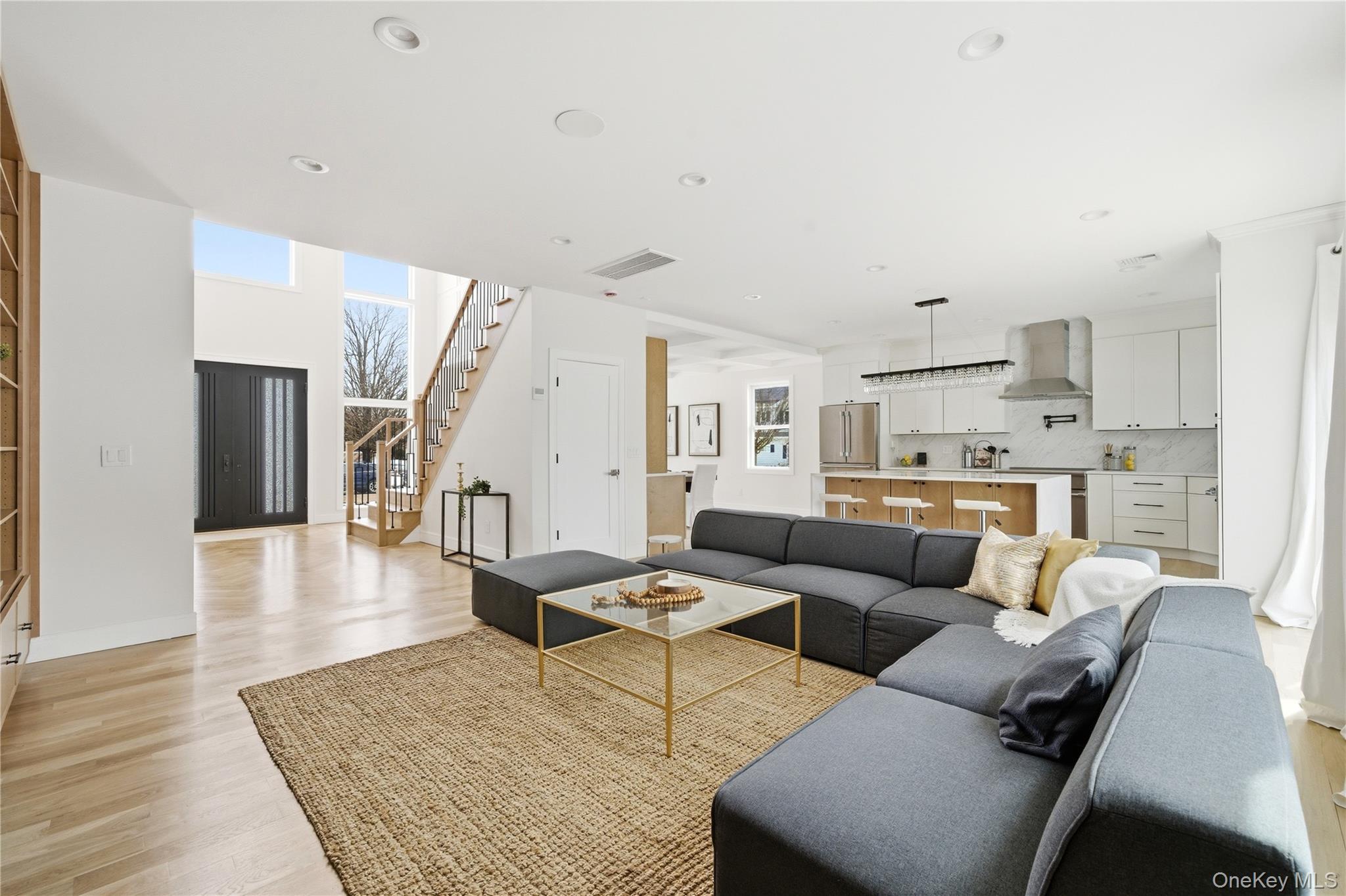 #7 photo, 19 Arrow Lane, Hicksville , NY 11801