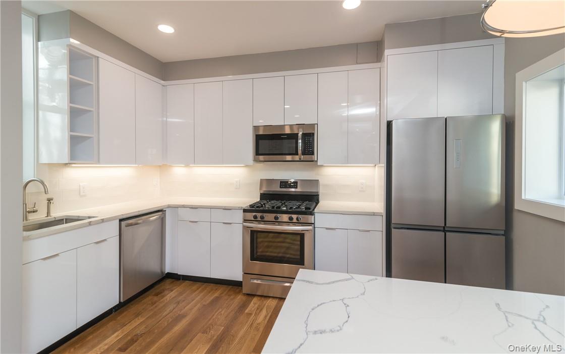 #11 photo, 86 Main Street, Dobbs Ferry , NY 10522