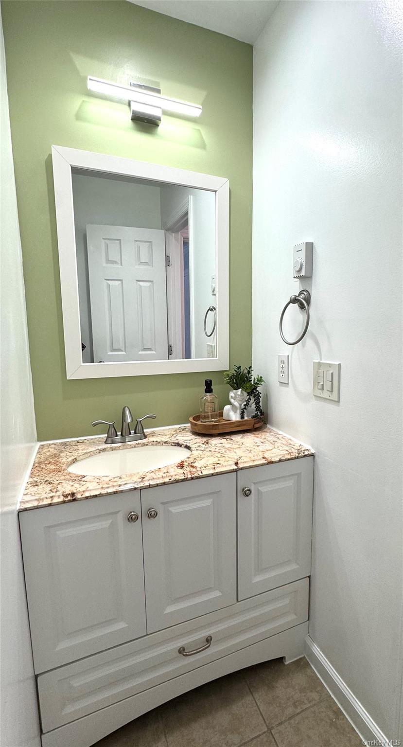 #17 photo, 634 Fox Run Lane, Carmel , NY 10512