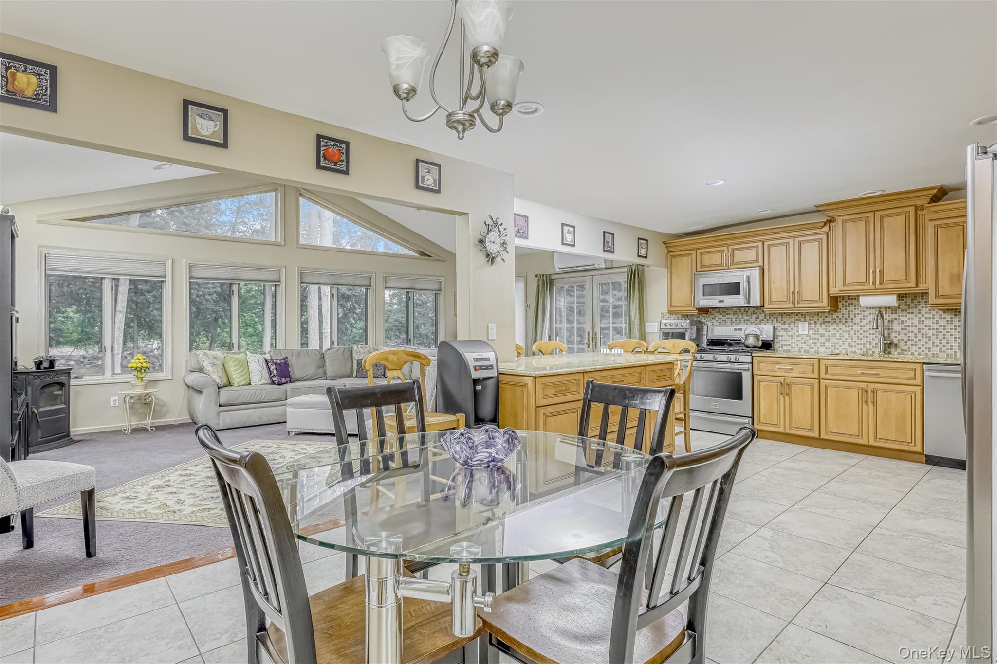 #7 photo, 16 Ferndale Road, New City , NY 10956