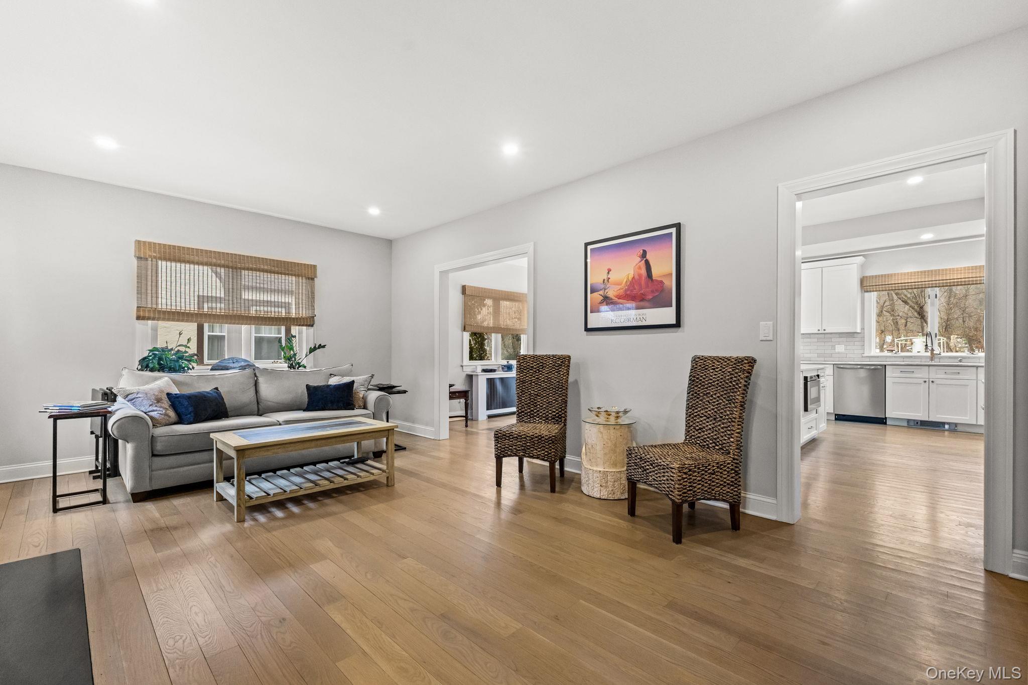 #3 photo, 428 Chestnut Avenue, Mamaroneck , NY 10543