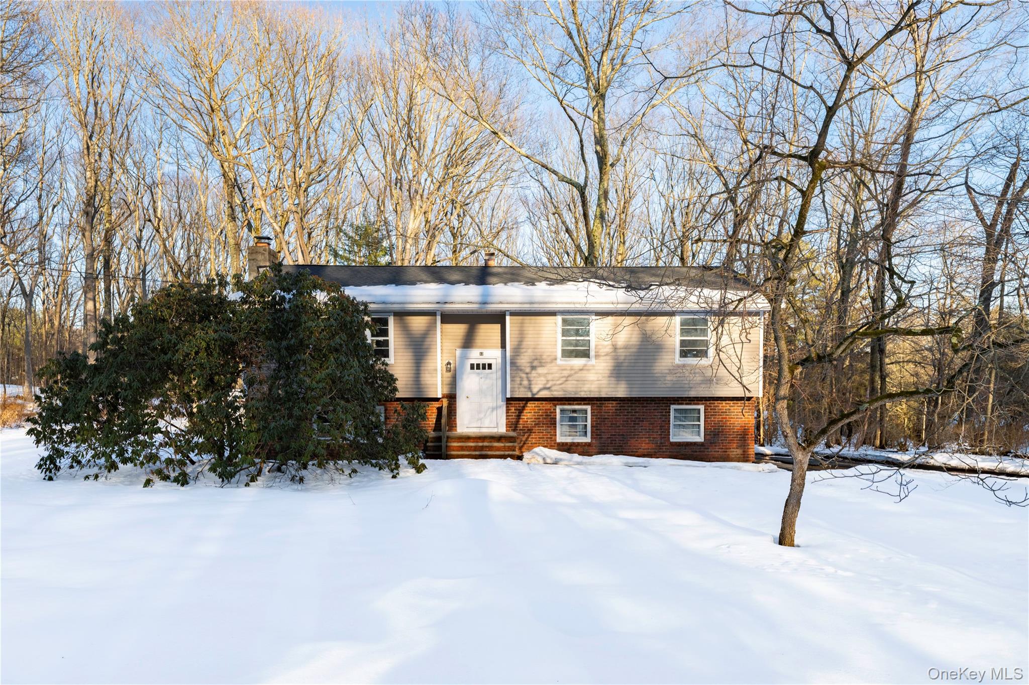 #1 photo, 12 Blueberry Lane, Stormville , NY 12582