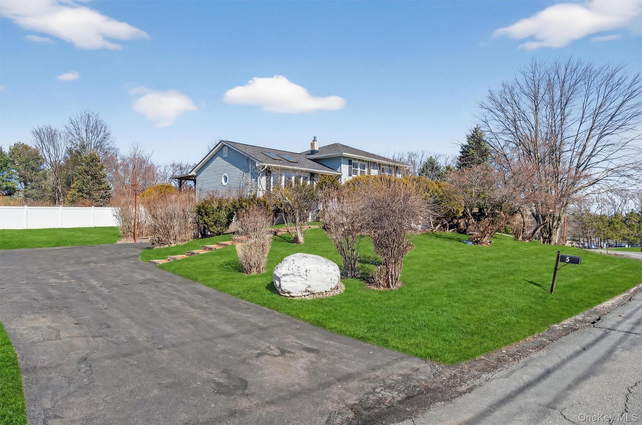 #3 photo, 5 Loch Invar Lane, 紐約州 Middletown , NY 10941