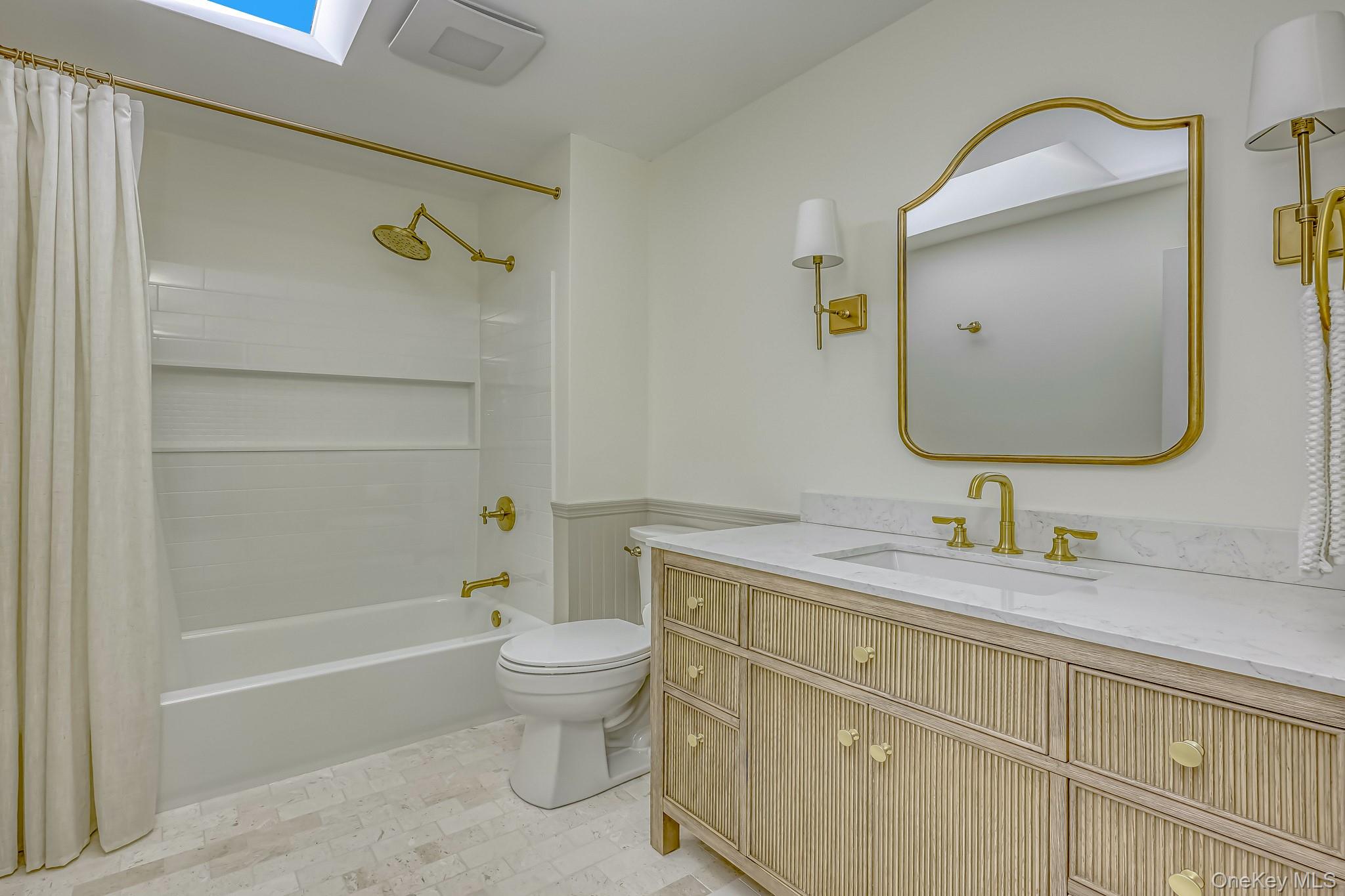 #15 photo, 4 Kings Gate Road, Suffern , NY 10901