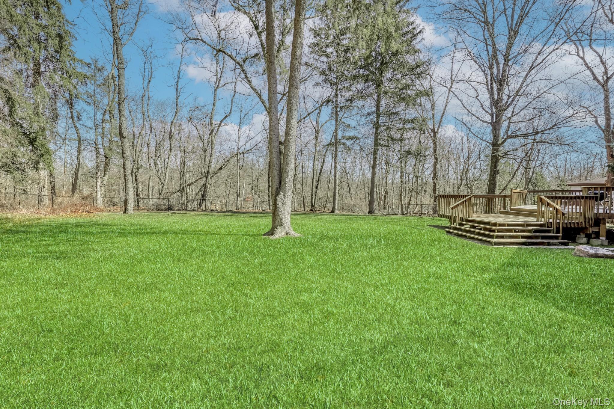 #18 photo, 4 Kings Gate Road, Suffern , NY 10901