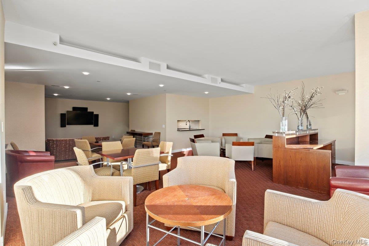 #16 photo, 640 W 237th Street, 布朗士 Bronx , NY 10463