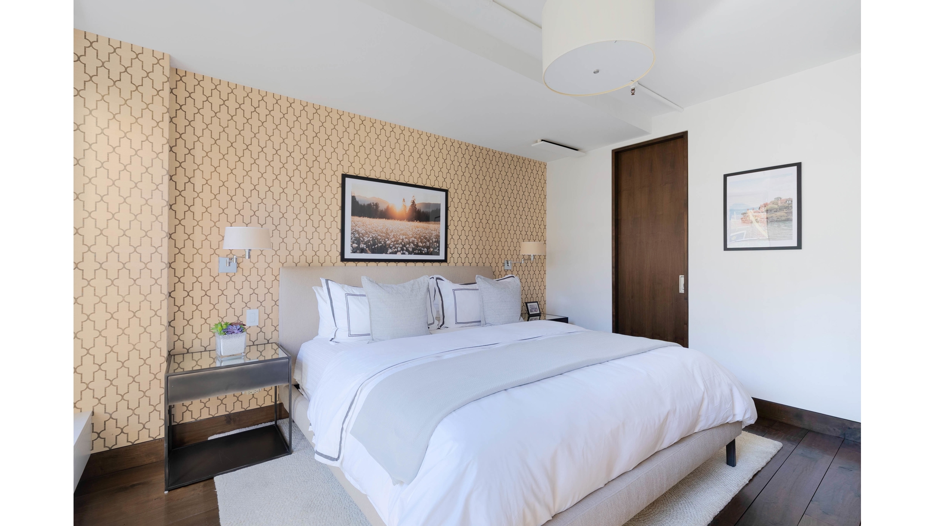 #11 photo, 347 W BROADWAY, मैनहटन SoHo , NY 10013