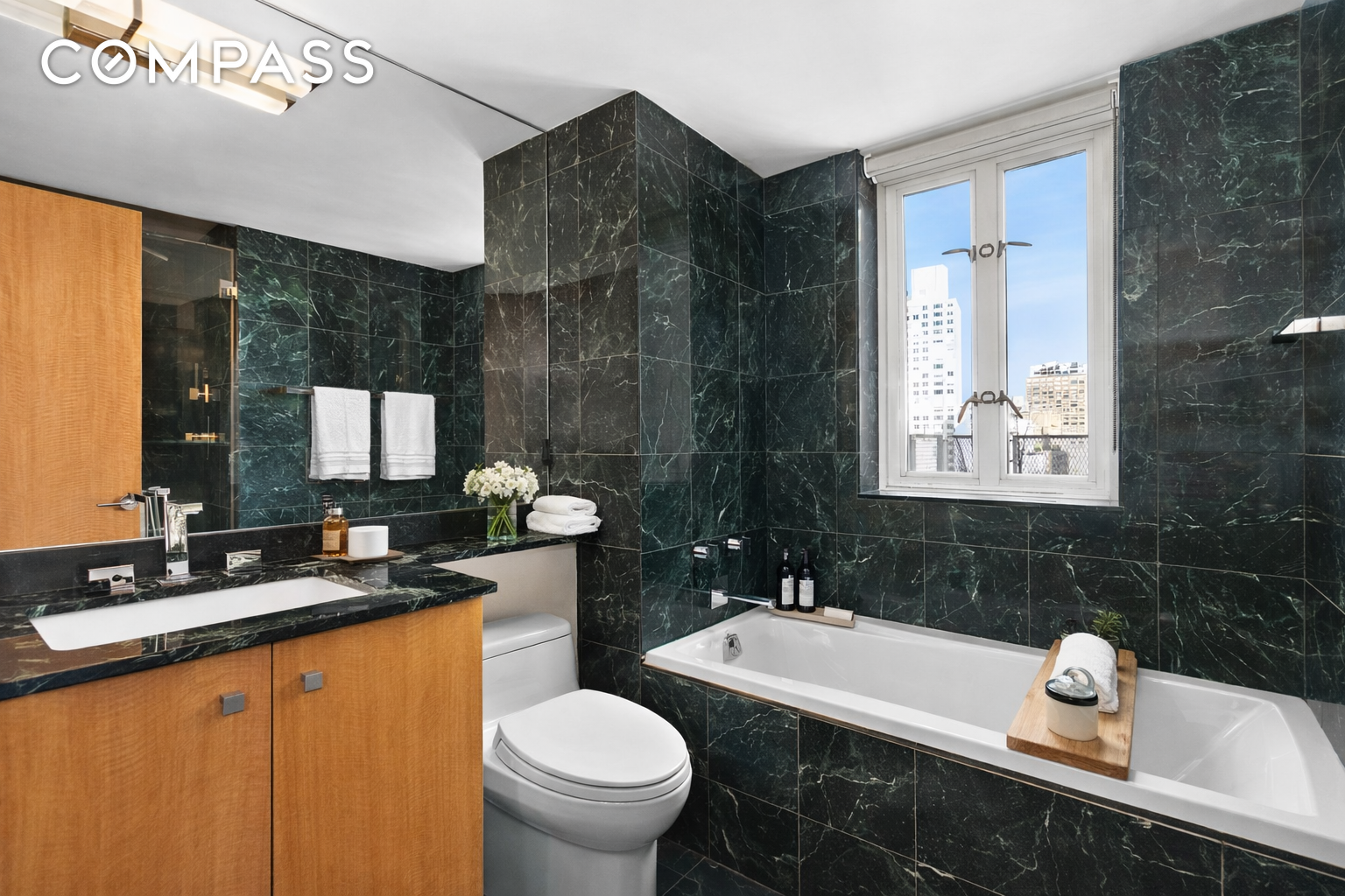 #9 photo, 166 E 63rd Street, מנהטן Lenox Hill , NY 10065