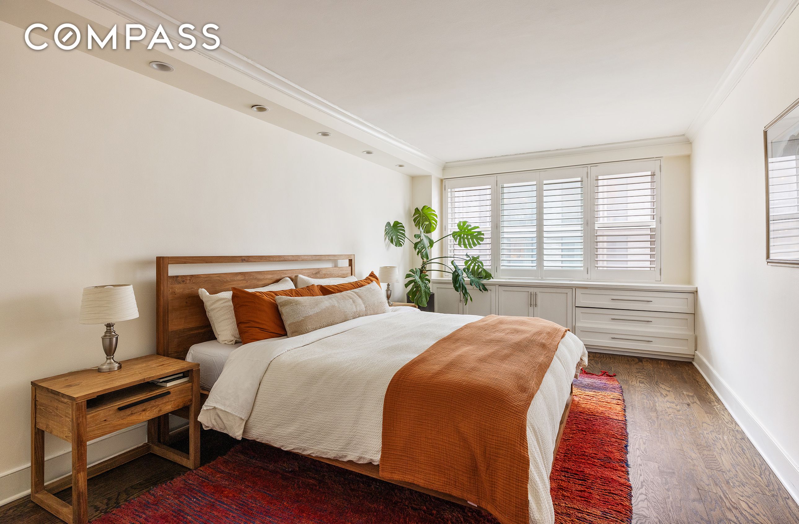 #9 photo, 201 E 21st Street, Gramercy Park , NY 10010