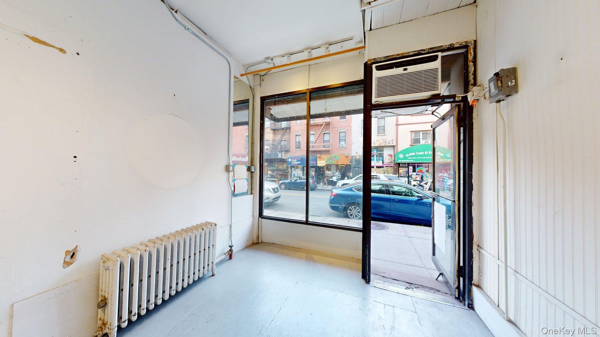 #3 photo, 688 Manhattan Avenue, Brooklyn , NY 11222