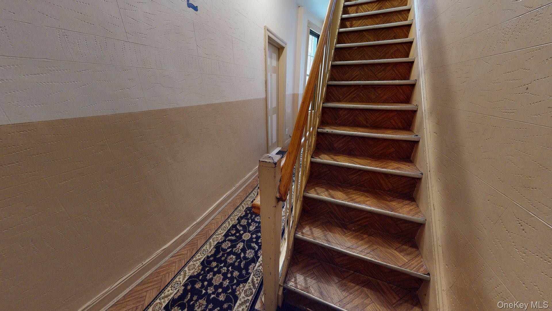 #6 photo, 688 Manhattan Avenue, Brooklyn , NY 11222