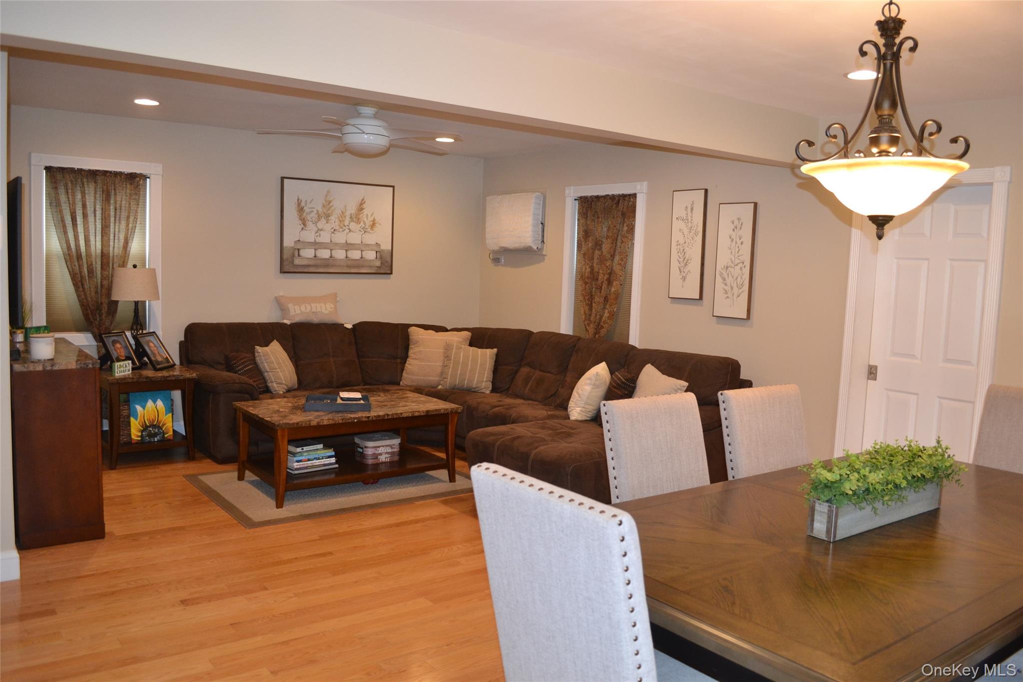 #6 photo, 3021 Terrace Road, 롱 아일랜드 Wantagh , NY 11793