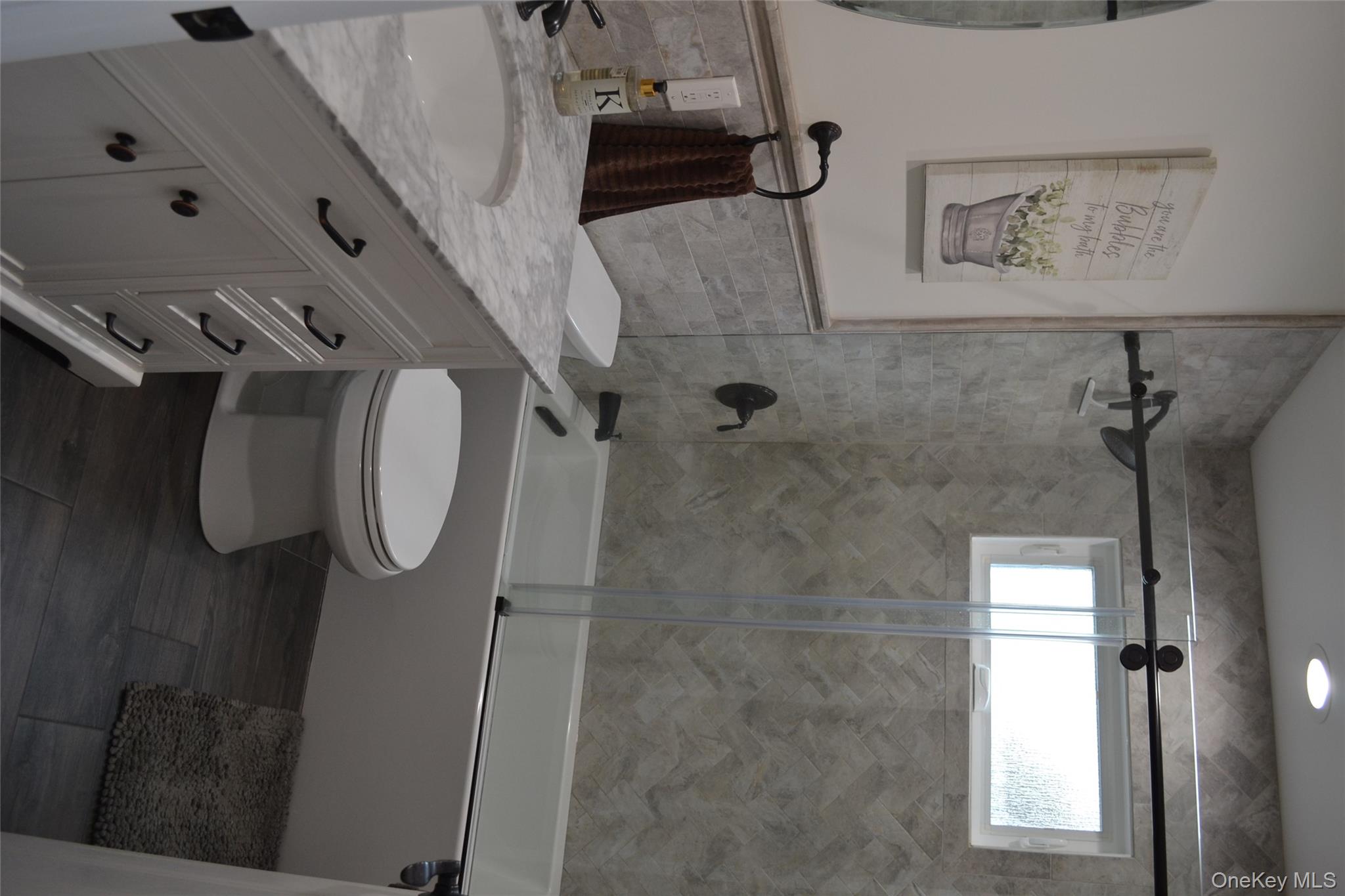 #7 photo, 3021 Terrace Road, 롱 아일랜드 Wantagh , NY 11793