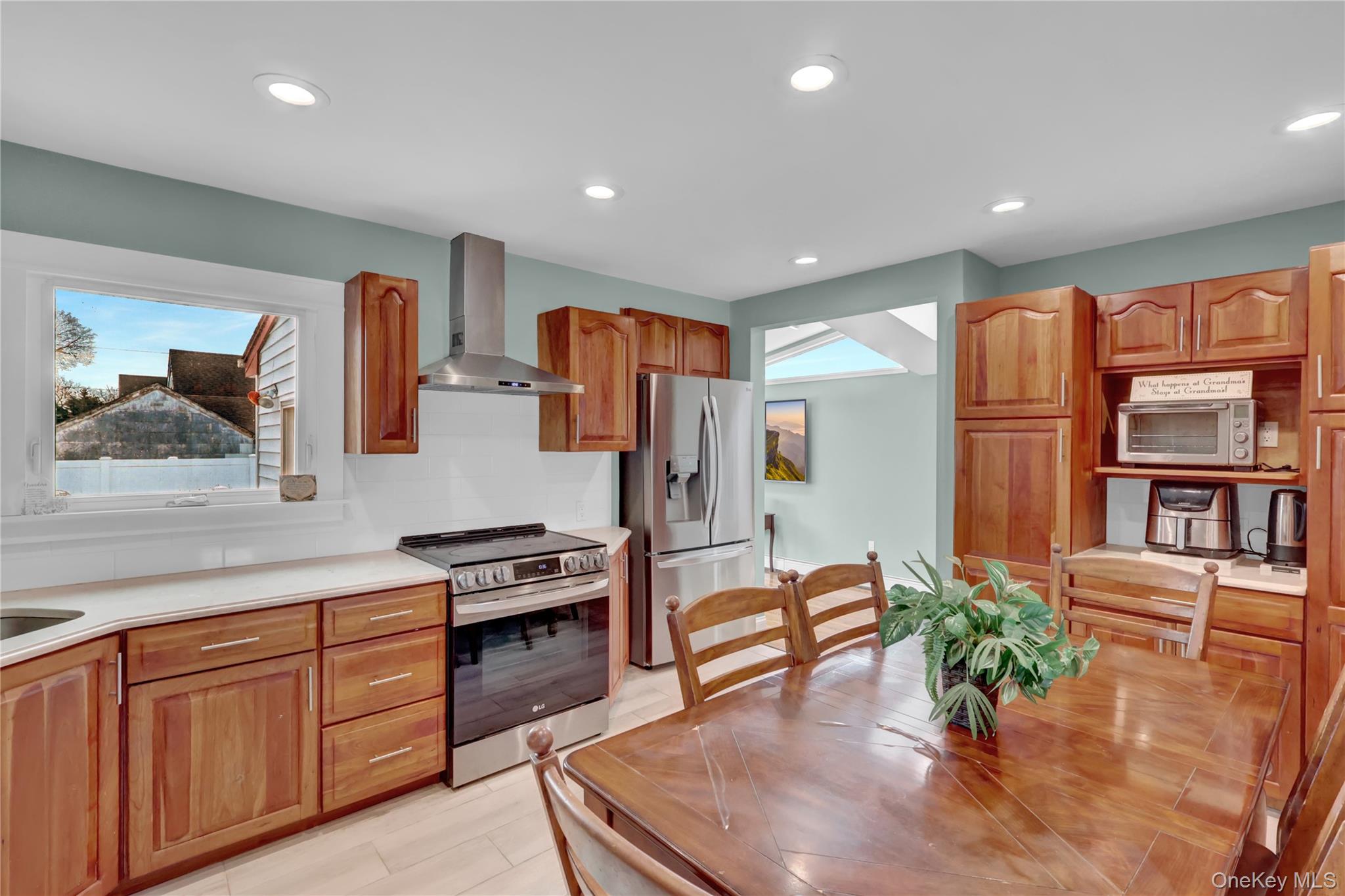 #8 photo, 59 Lincoln Boulevard, Bethpage , NY 11714