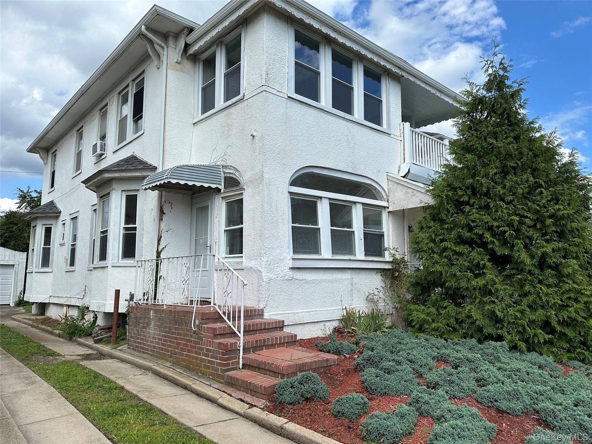 #1 photo, 527 W Beech Street, Long Beach , NY 11561