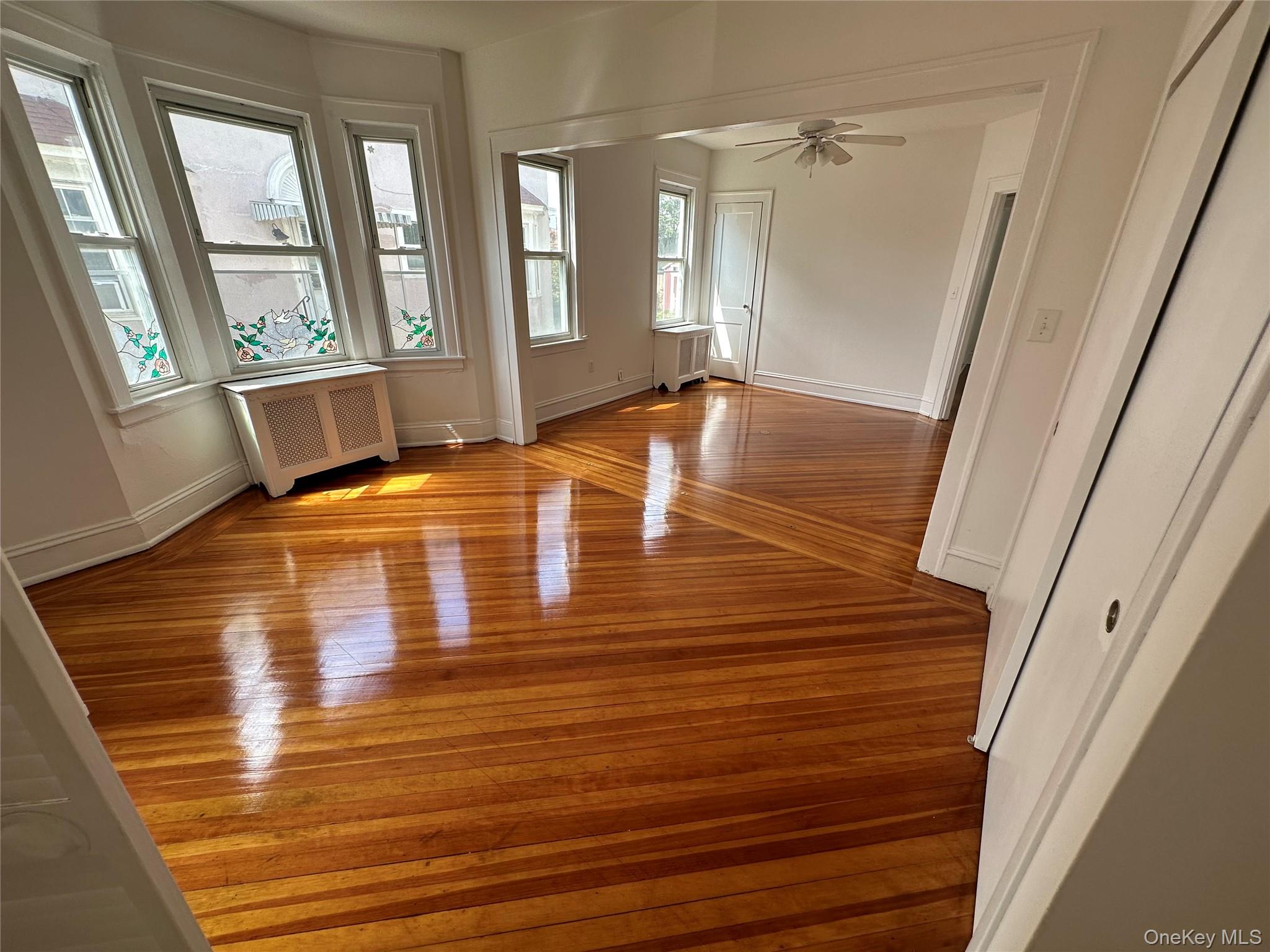 #3 photo, 527 W Beech Street, Long Beach , NY 11561