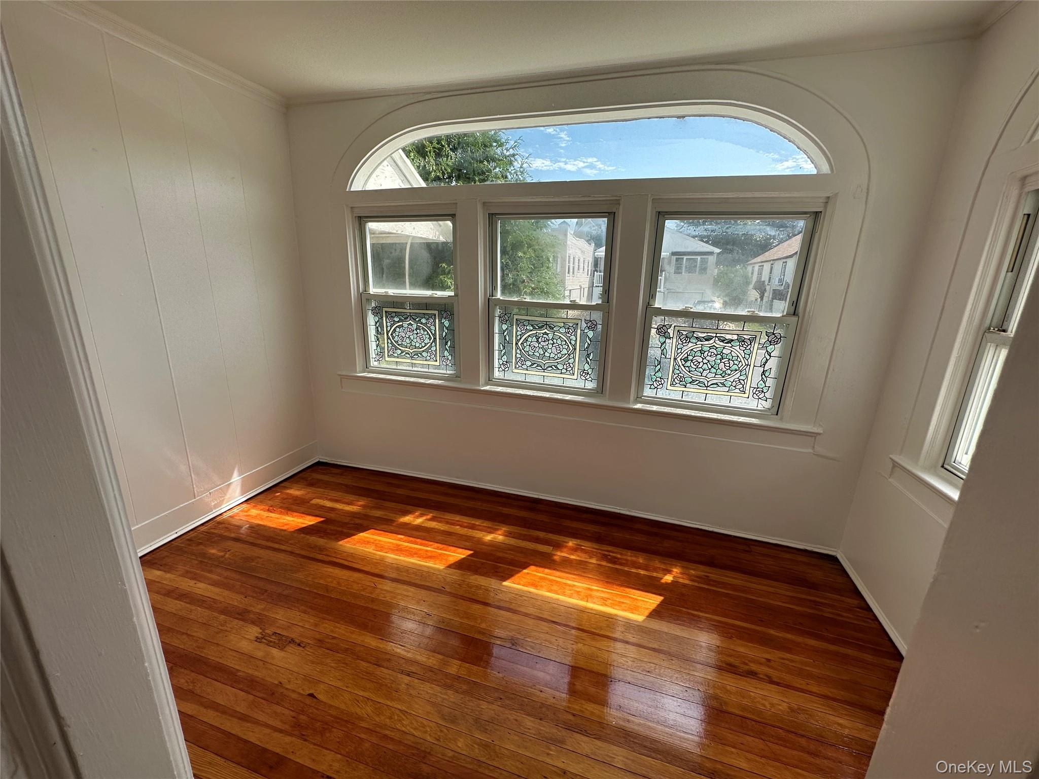 #4 photo, 527 W Beech Street, Long Beach , NY 11561