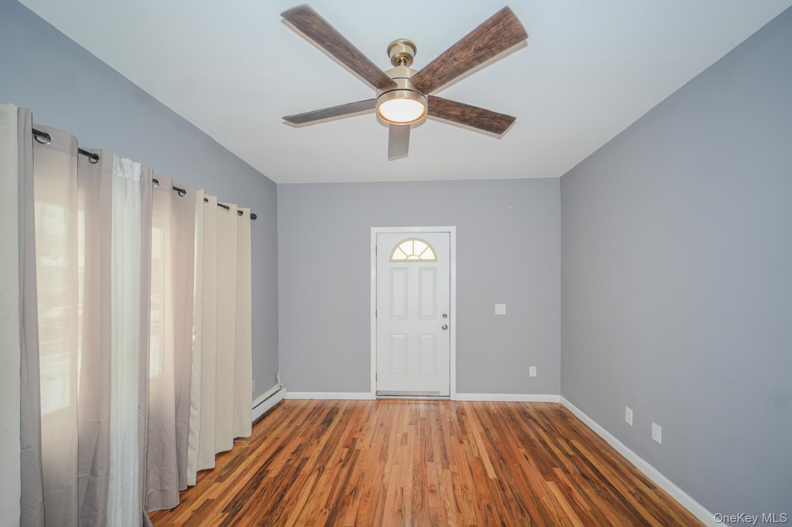 #11 photo, 587 Miller Avenue, Freeport , NY 11520