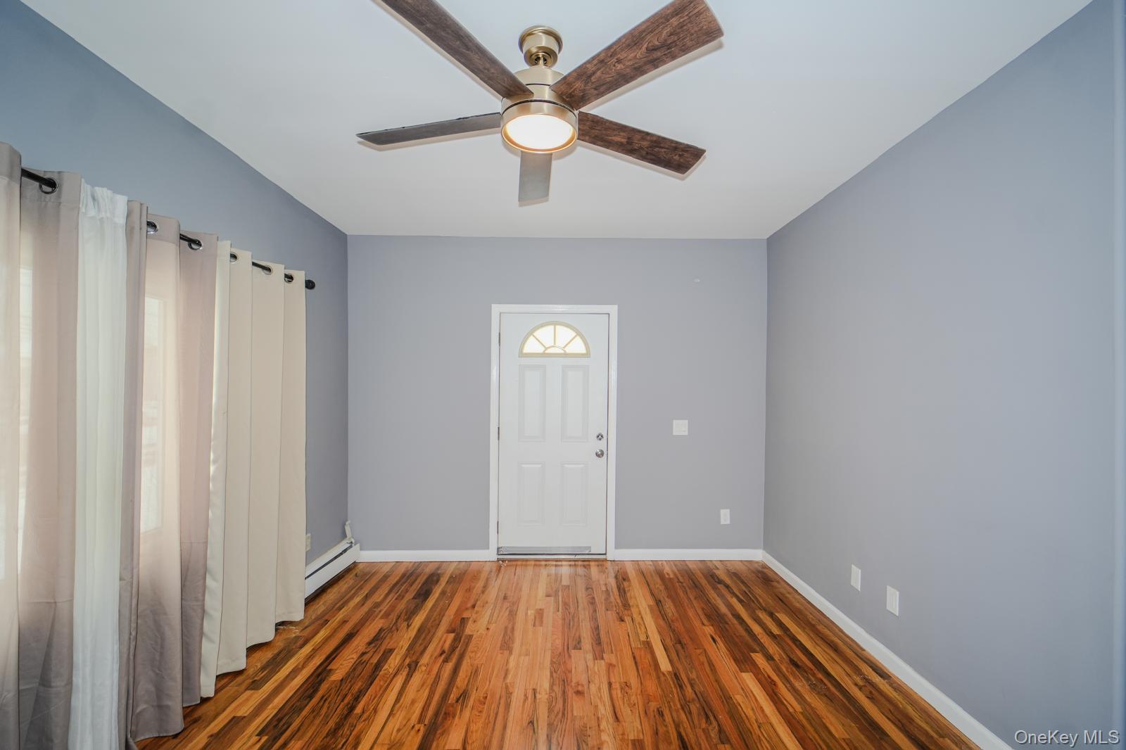 #12 photo, 587 Miller Avenue, Freeport , NY 11520