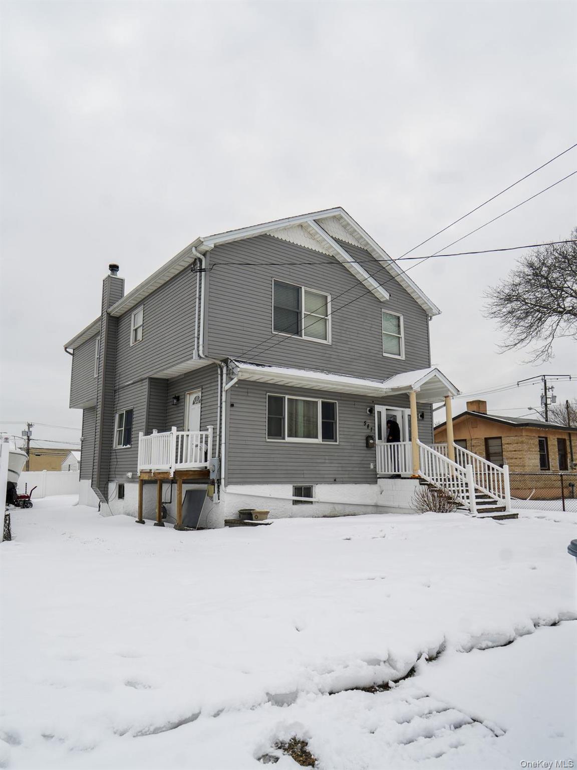 #2 photo, 587 Miller Avenue, Freeport , NY 11520