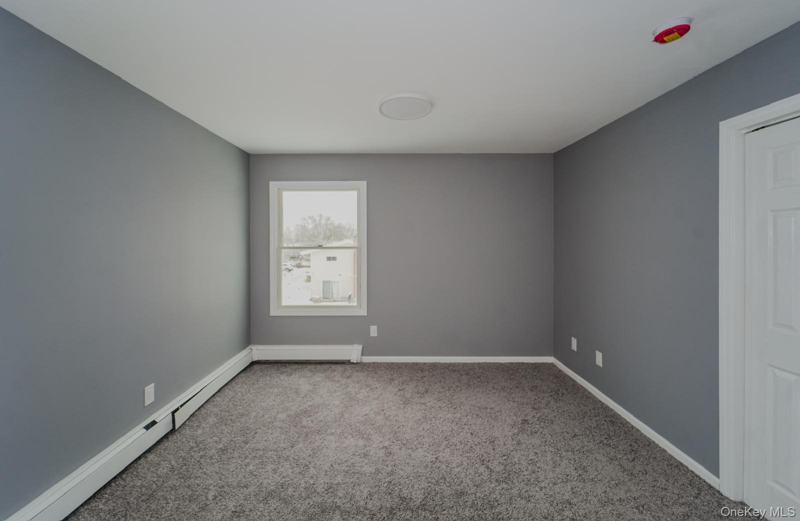 #20 photo, 587 Miller Avenue, Freeport , NY 11520