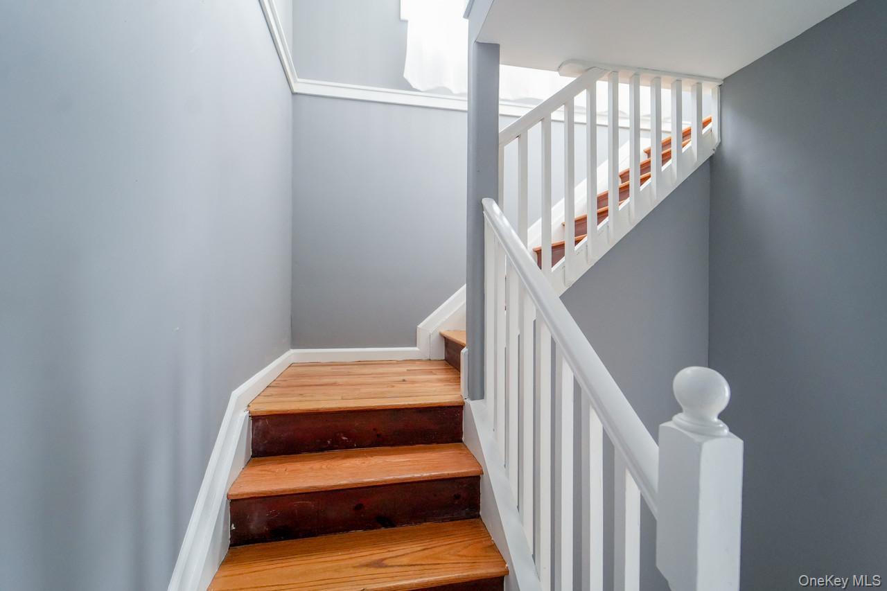 #4 photo, 587 Miller Avenue, Freeport , NY 11520