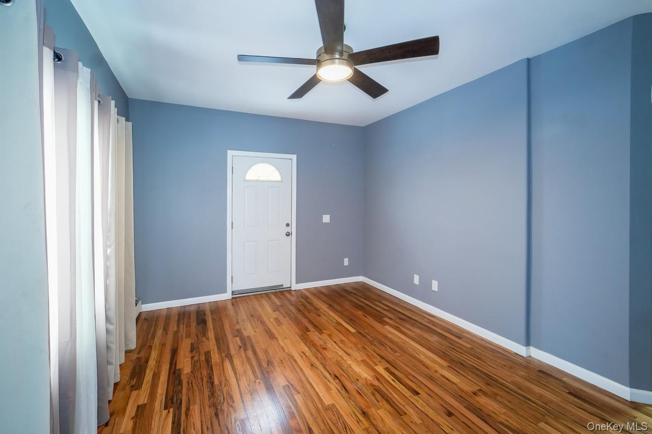 #5 photo, 587 Miller Avenue, Freeport , NY 11520