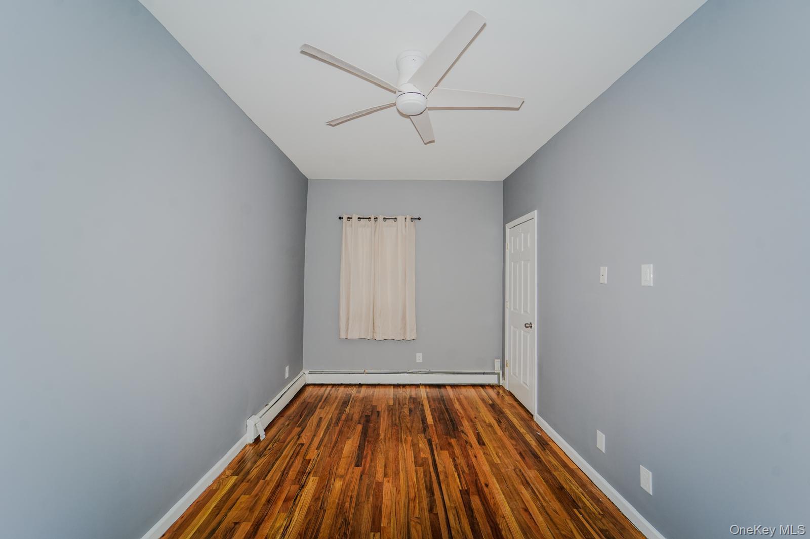 #8 photo, 587 Miller Avenue, Freeport , NY 11520